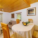 Homes With Pool In Breze 54922 בית נופש