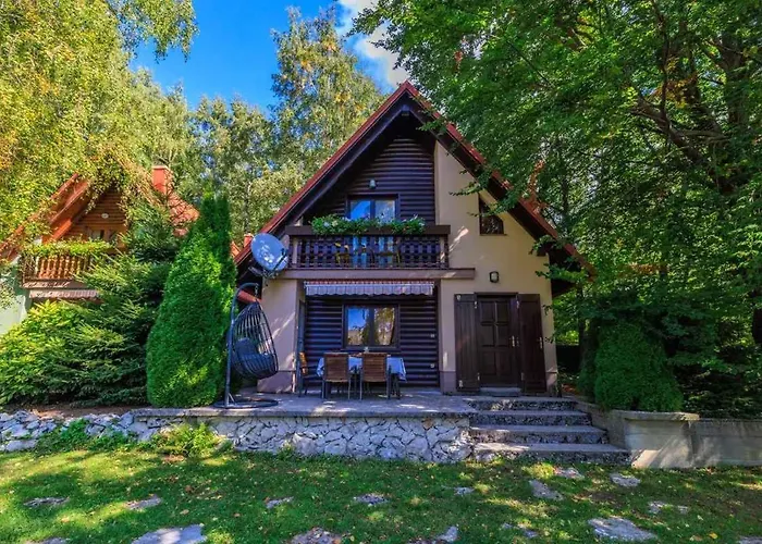 Homes With Pool In 54922 * Breza