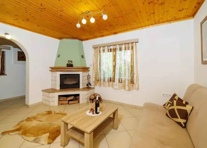 Homes With Pool In Breze 54922 Case de vacanță *